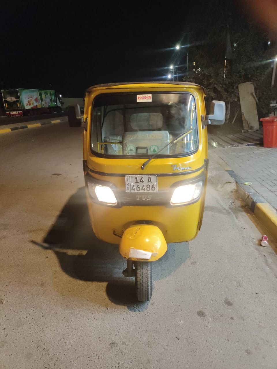 السلام عليكم تكتك تيفيس موديل ٢٠ تكتك رقم وسنويه تحويل يمته ما يعجبك مكاني بصره حي الحسين دور الشرطه تكتك جاهزه من الخير تجفيت شركه لا تبخير ولا تنقيص بدي لا معجون ولا حار تكتك مكينته تجي وتشوفه تخبل ناعمه سعره  خابرني وتدلل أو تراسلني  واتساب رقم الهاتف /***********
