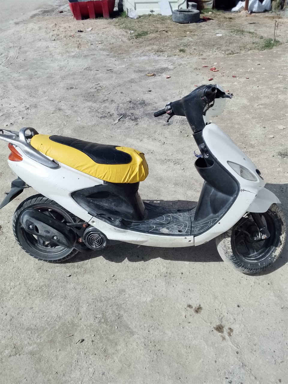 دراجه اكزز اي نقص مابيها كامله سلف هندر كهربائيات كلها شغاله شلعه معدل خير من الله
السعر 300
***********
حله /بكرلي
