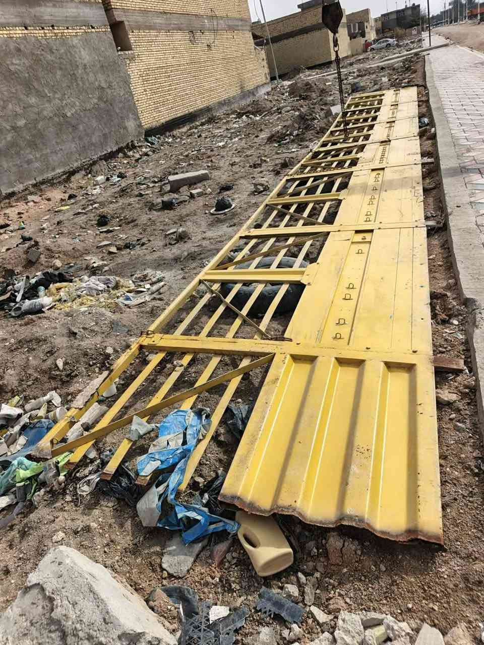 السلام عليكم جناب للبيع بسعر ٨ اوراق
***********
