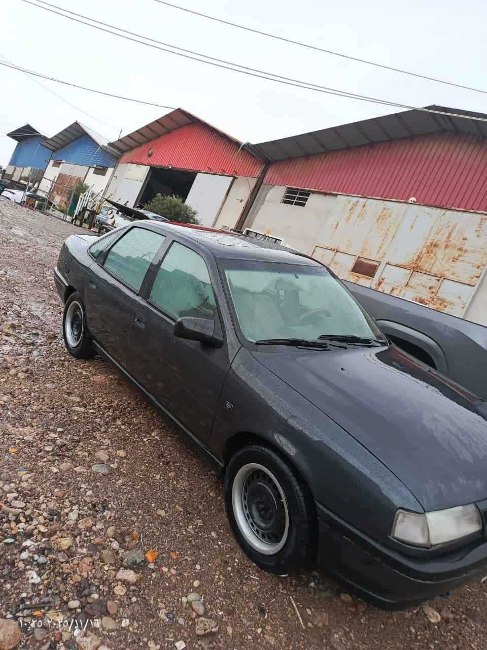 اوبل فكترا موديل1992 محرك 20 گير ومحرك اوروبي فول نضيف داخل السيارة فول نضيف وجديد صبغ عام للجماليه فقط بدوم ضربات الشراي يتواصل وياي*********** اكر, نينوى
