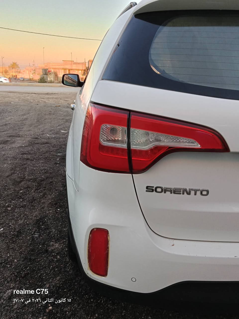 سورنتو للبيع
موديل  ٢٠١٥
كفاله عامه
فول مواصفات
٧ راكب
الون ابيض
رقم بابل
مبايل ***********
