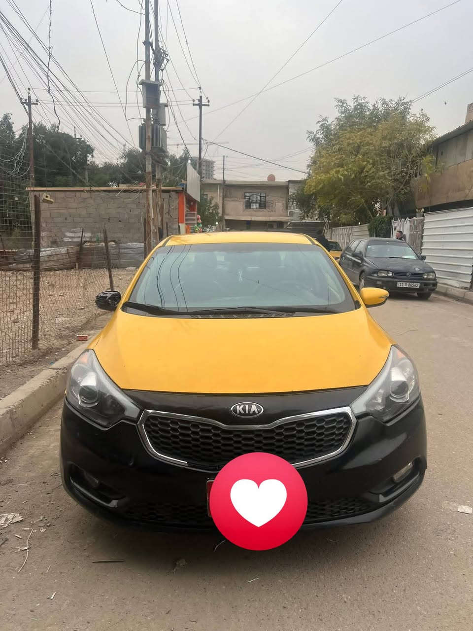 سلام وعليكم فورتي مديل 14 السيارة
كلهة ليبل واحد حدادية خير من الله حدثهة جملغ الامامي نفسة معمر بدون دواخل السيارة سيارة رايدلهة بس صبغة 
كير ومكينة خير من الله السعر 98 وبهة مجال وهاذة رقمي متوفر وتسب ***********
