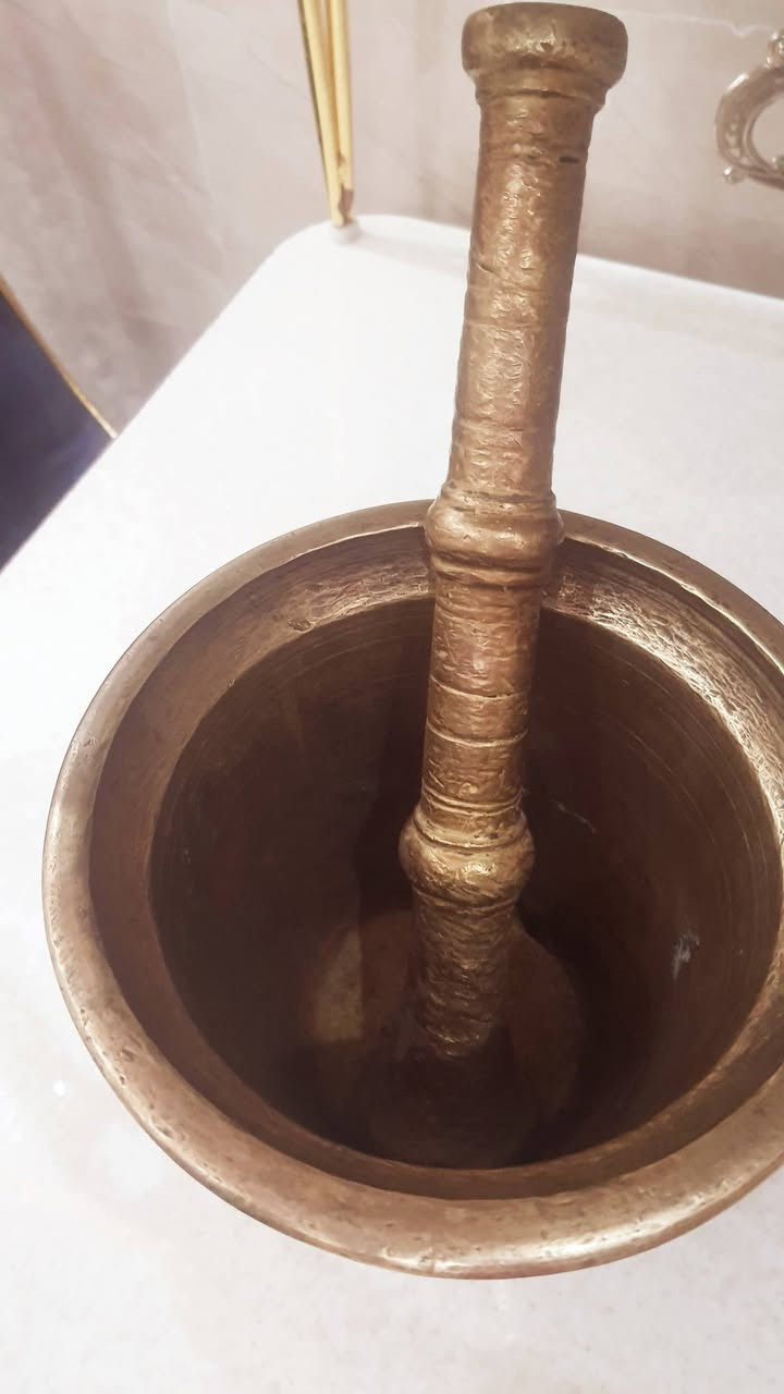 سلام عليكم ورحمة الله وبركاته  هاون بغدادي مخطط  قياس  الارتفاع ٢٠ونص واليده ٣١البيع


**إذا كنت صاحب هذا الإعلان وتريد حذفه لأي سبب، رجاءا أرسل رسالة إلى الدعم الفني**