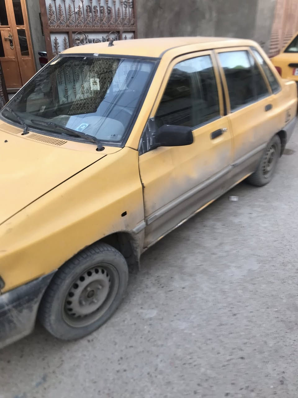 سايبا موديل 13 سياره شغاله نضيفه ابيع كوم حديد تسقيط سنويه منتهيه سعر 11 وبيها مجال بغداد بلديات ***********
