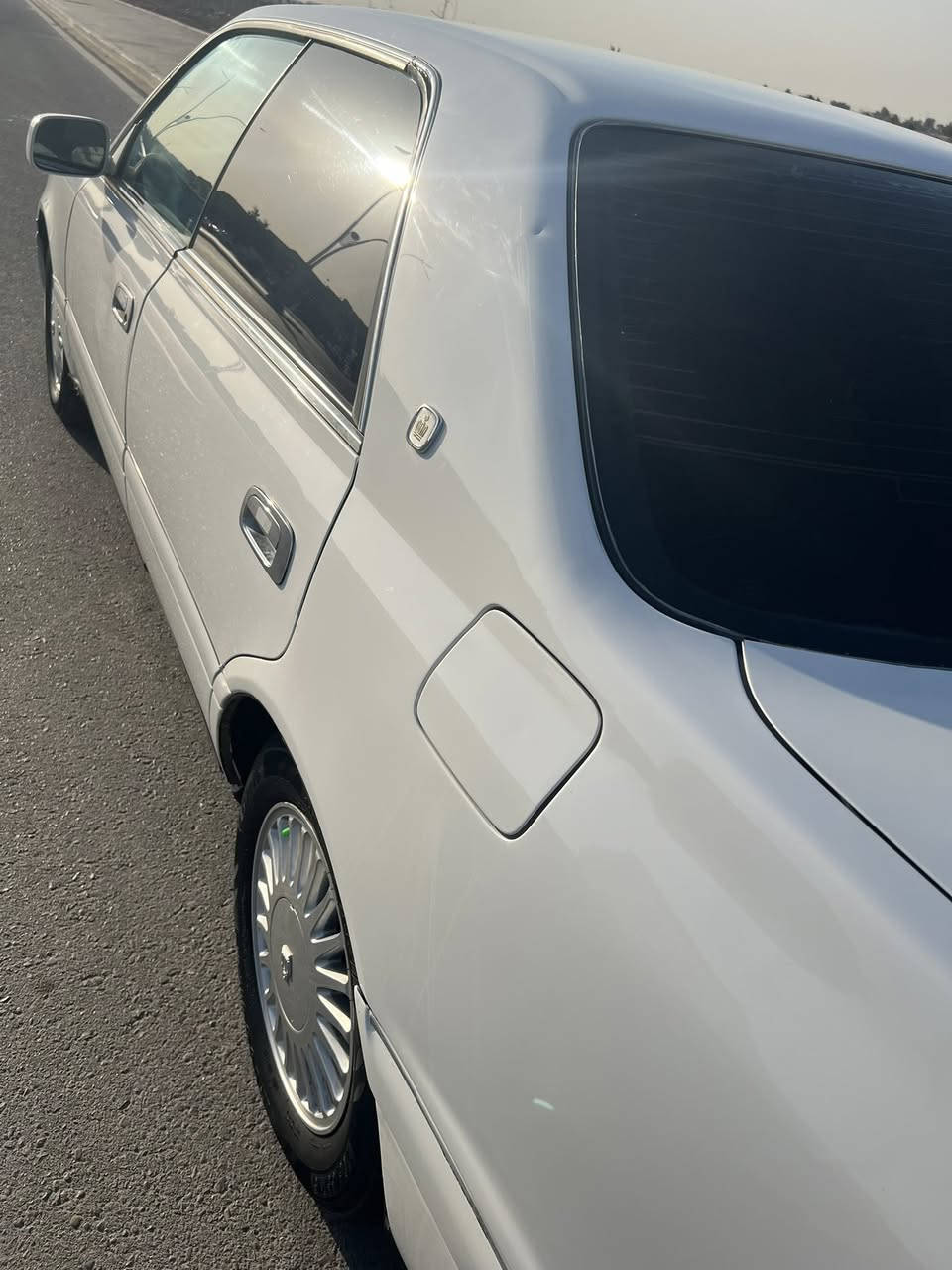 سلام عليكم راس الثور فلات رقم بغداد سنويه عاج كفاله گصه وضربه وصبق قرفه جديده حاويه دشبول جديد تخم تاير جديد حداده من طول لطول قبل ١٠ أيام كرهباياة كلها شقاله مكينه وگير بل صندوك شرط ترايك ١٨٠ لايت زينون عندي بيها وكاله عامه احولك ثاني يوم مكان سياره بصره الزبير *********** تصال السعر ٧٨ ومجال كلش بصيط
