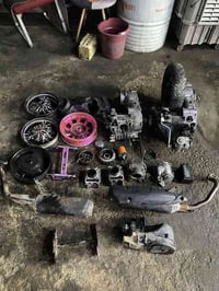 غراض ماكس وين الفيتريه كلهن شلع  للبيع سعر بلاش وغراض خير من الله 0772...