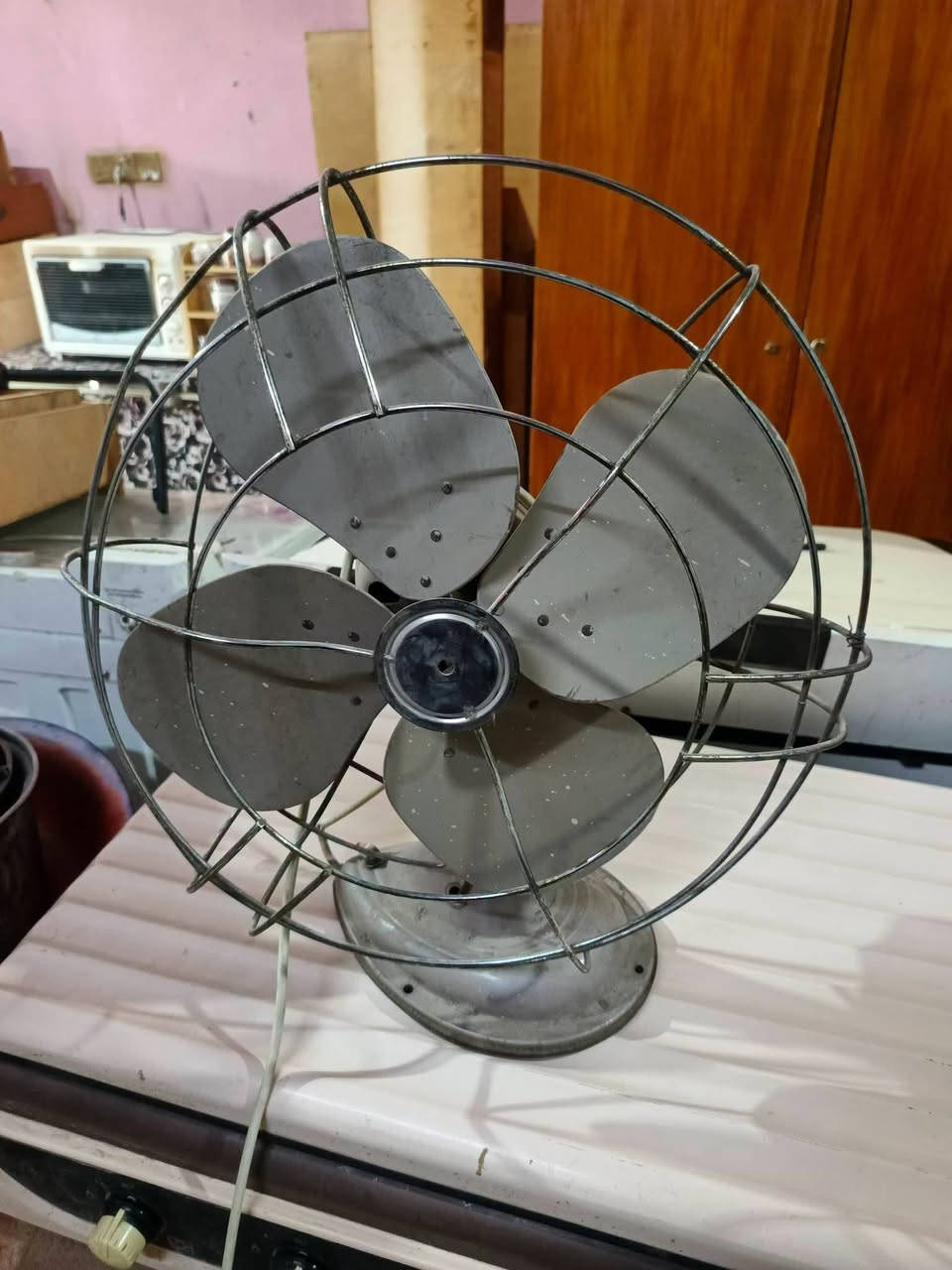 بيع وشراء جميع الاثاث المنزلي
يوجد مراوس كاونتر جديد ب قديم

للاستفسار ***********

العنوان/ حي النصر سايدين مركز شرطة العروبه
