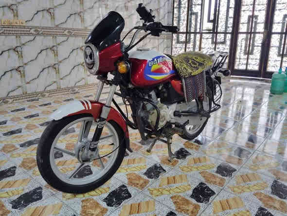 بوكسر كلك مكفوله مفتوحه مره وحده محرك ناعم حيل متوزي عليها حيل اريد ابيعها مكني طوريج سعرها بلاش بس الشراي يخبر
رقمي ***********
