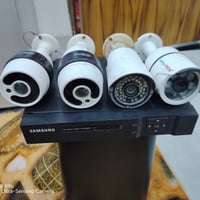 سستم كاميرات اربعه شرط يشتغلن وبسعر 60,000 فقط 07744819355