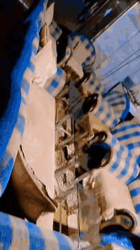 السلام عليكم تخوم تفصال للبيع زائد خمس طبلات نظيف كلش ولا شخص بيه التصوير ظالمه هواي السعر 450 وبمجال الرقم ***********
