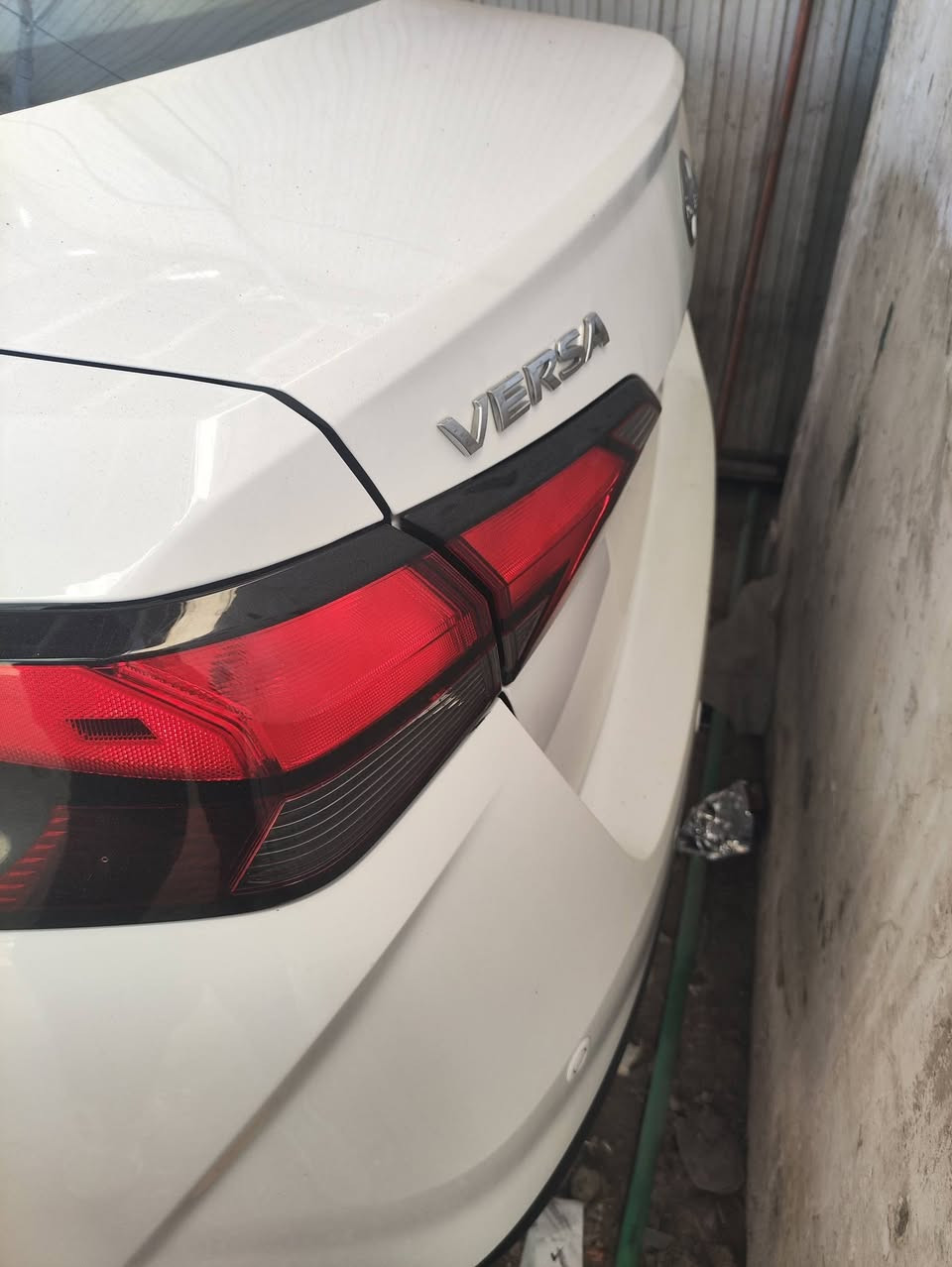 نيسان فيرسا البيع تقرير غرق كفاله عامه موديل 2024 بدون رقم سعر 125,$تصال ***********
