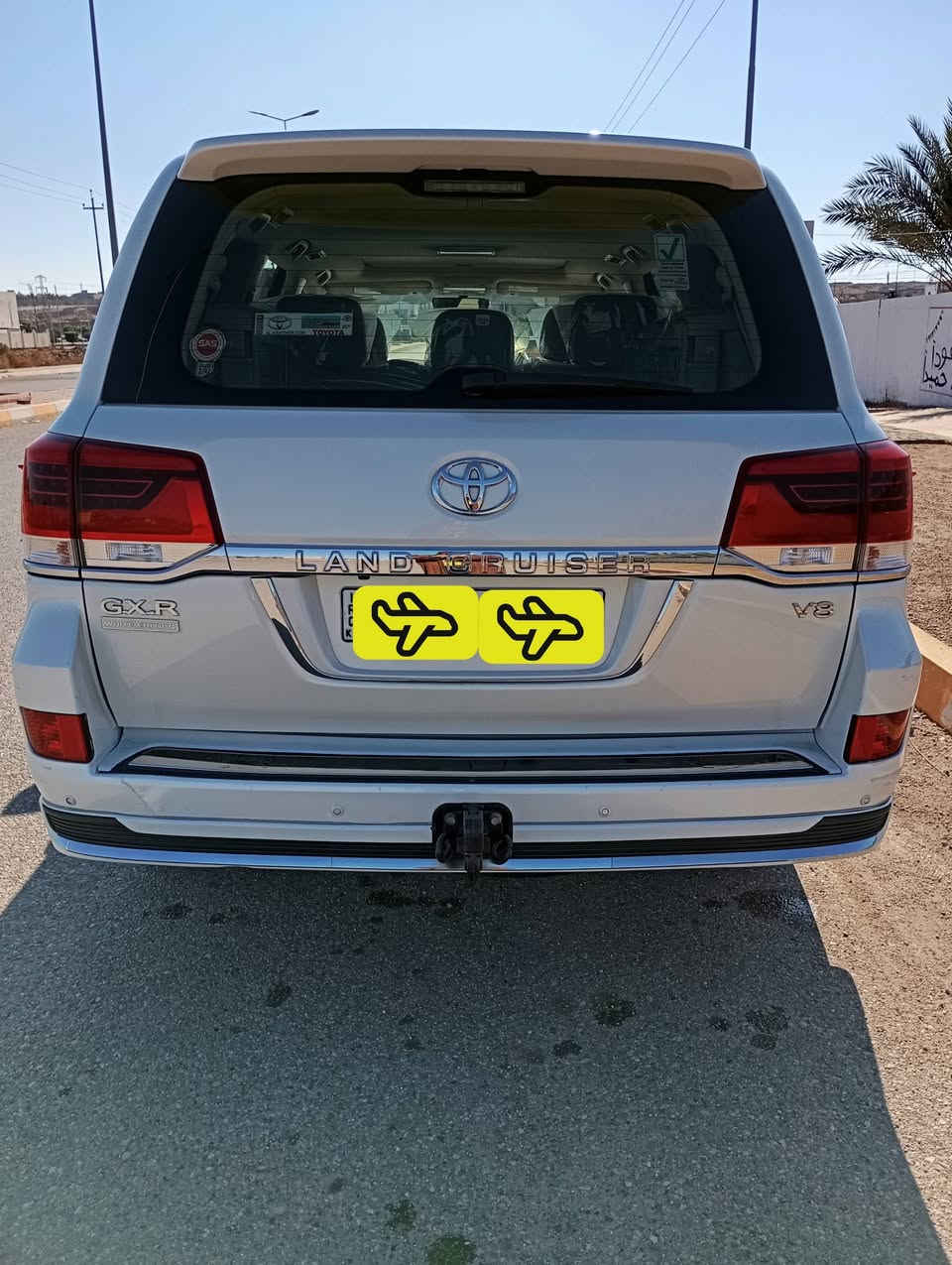 للبيع سياره  لاندكروز موديل 2018 وايت ادشن محرك 8سلندر ،ماشيه 77 الف ،السعر 498$ ورقه رقم السياره اربيل سياره جديده جدا بمعنى الكلمه مابيه اي ضرر مكان السياره الرمادي ***********
