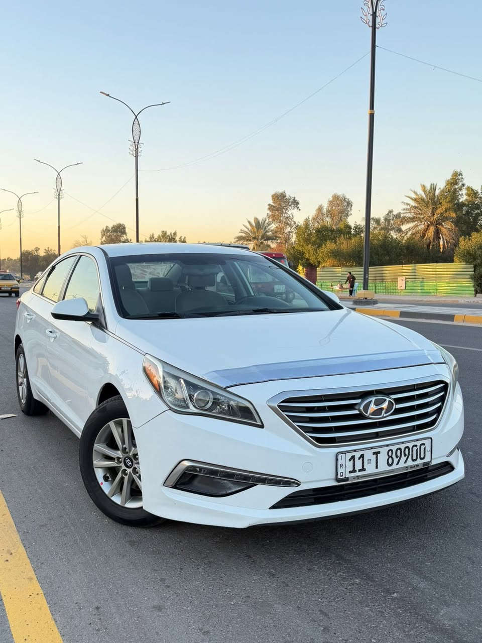 سوناتا مديل ٢٠١٦سعر ١١٨ ورقه رقم المبايل ***********وارد أمريكي حادث السيارة بنيد فقط بدون دواخل بدون ايرباك بدون شواصي بدون لغود كفاله عامه و بيهه شخط باب السايق وصبغته على كده محرك ٢٤٠٠ سياره بوضع شركه تدفئه تبريد صدر امامي وخلفي كله جديد ماشيه ١٠٠ الف زنون رقم بغداد نكليزي
