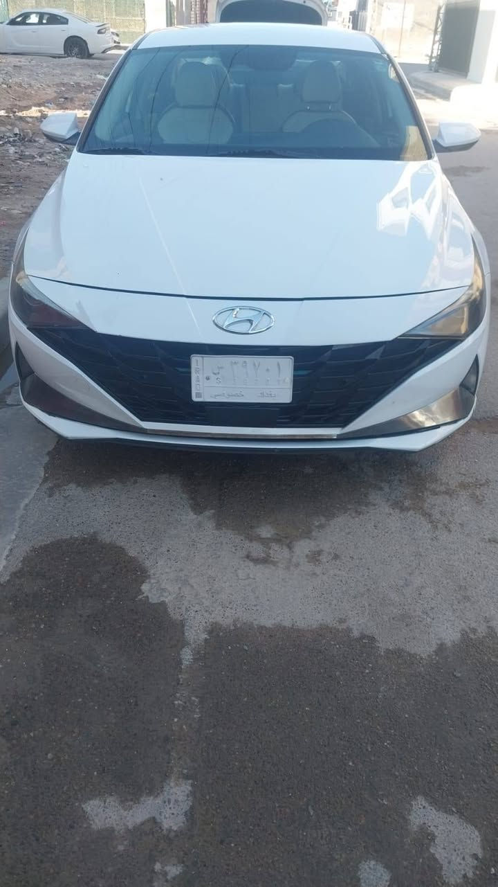 النترا موديل ٢٠٢١رقم بغداد بسمي محرك ٢٠٠٠دوش كير اوتوماتيك بصمه كشنات جلد  مواصفاتها فول عدا الفتحه ،حادثها بس بنيد السعر ١٥٣ مكان حي الجهاد *********** بغداد, العراق
