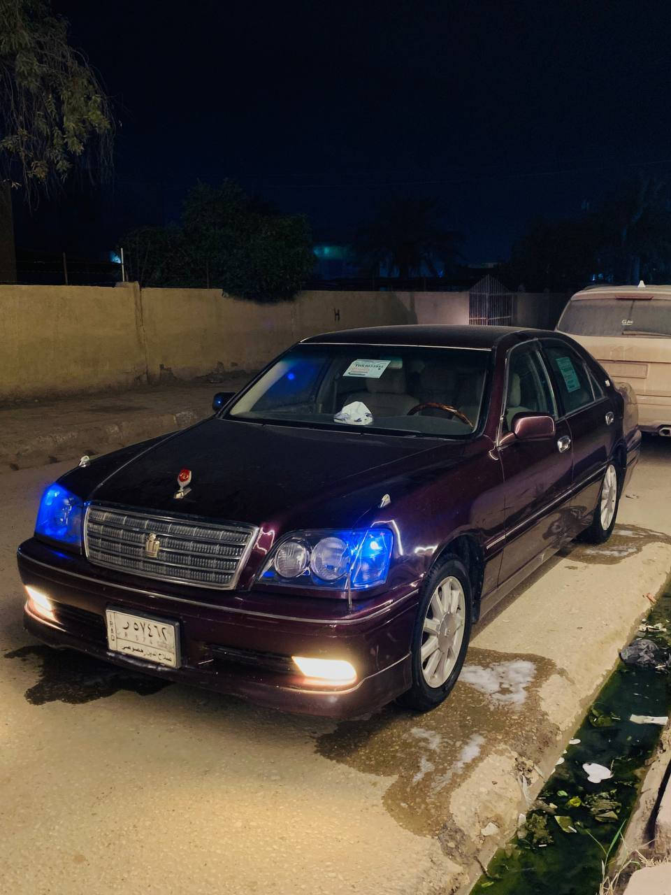 السلام عليكم تيوتا كراون ملكه للبيع موديل 2003 رقم صلاح الدين رقم حديد سيارة وكالة سياره جديده وجاهزه مكينه وكير وحداديه وتخم تاير كله جديد تبريد ثلج بيها صبغ مكفوله كصه ونقل جثه وصوليات لسعر ٨٧ لمكان بلقاسم ***********
