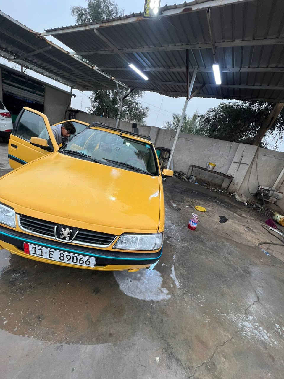 بيجوا الميس موديل 2013 مكينه وكير خير من الله سنويه جديده رقم انكليزي بغداد مصفرة هيئة وغرامه السعر 37وبيها مجال الاستفسار ***********
