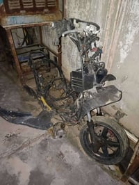 شباب دراجتين للبيع بسعر دراجة ماكو هيج سعر كومكو رايسنك 150 نواقص خفيف...