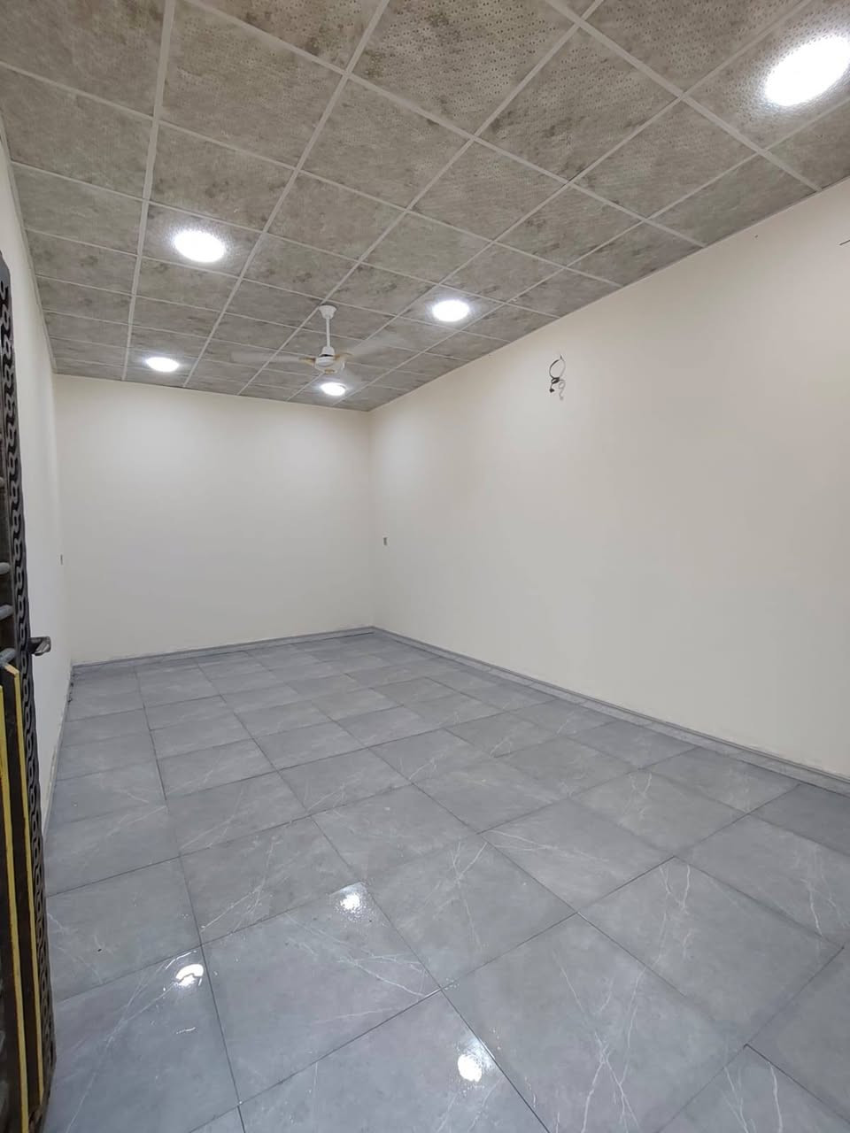 ♦️دار للبيع🏠دار للبيع♦️
    🔶 بسعر مناسب 🔶 
📍ابي الخصيب العوجه الابطاح قرب مدرسه العراقيه المساحه 125متر طابو زراعي عراقي السكف كونكريت السعر 45 للتوصل واتساب فقط متواجد ***********
