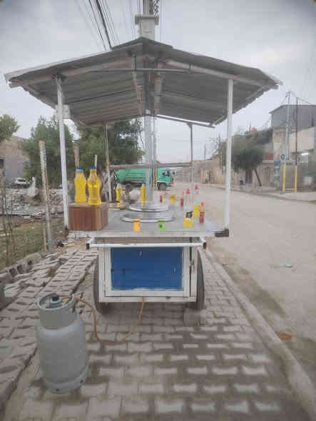 عربانه للبيع مكانى حي طارق شارع القديم السعر ٢٠٠ ألف ***********
