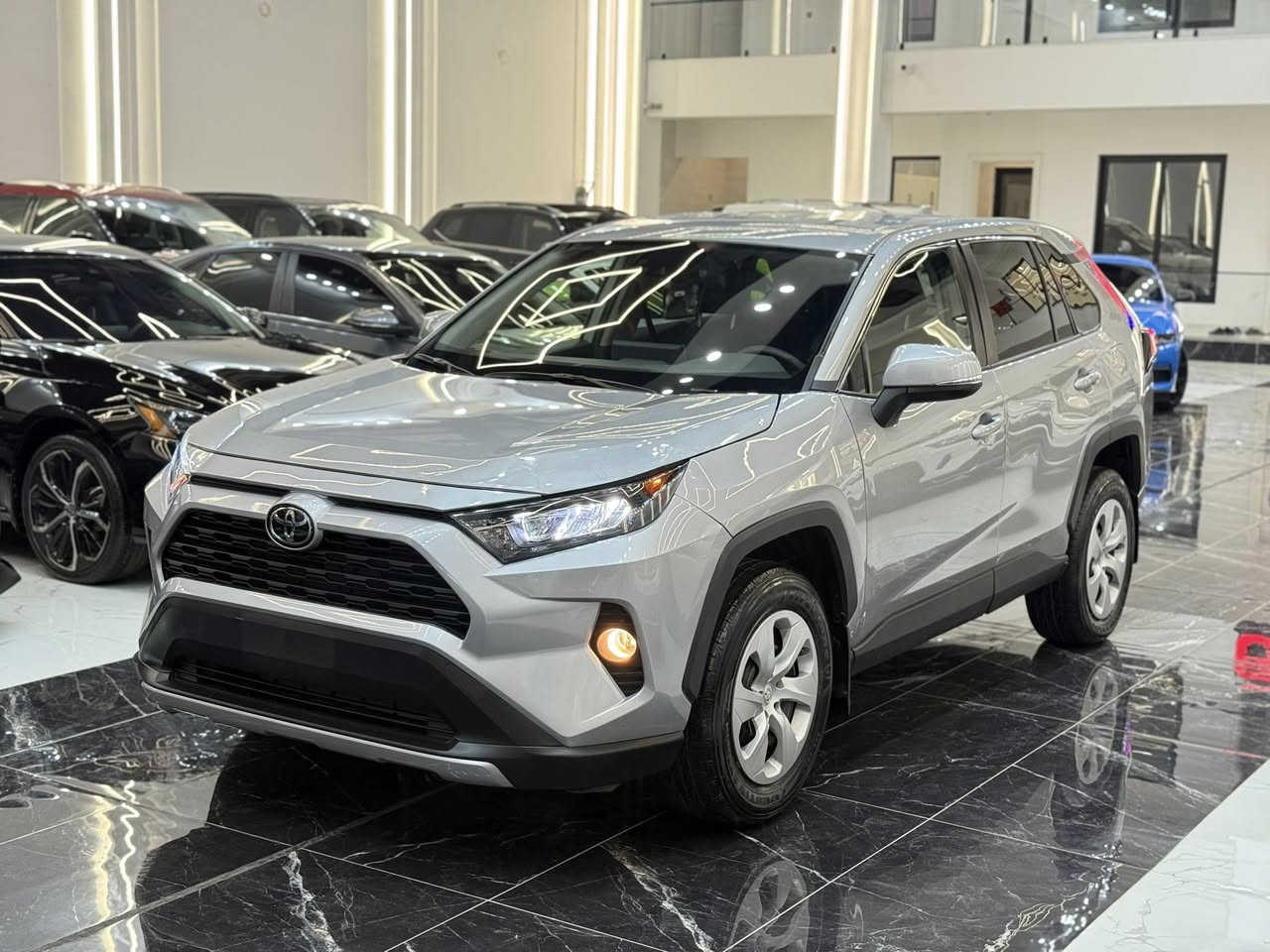 𝟐𝟎𝟐𝟓 𝐓𝐎𝐘𝐎𝐓𝐀 𝐑𝐀𝐕𝟒-𝐋𝐄 𝐀𝐖𝐃

تويوتا راف4 (LE AWD) موديل : 2025

السعر : 210$

اللوان : سلفر 

عداد المسافة : 5000 الف 

حجم المحرك : 2.5L ( 4,سلندر )

ملاحظة السيارة : فقط جاملغ صبغ باب تبديل بيلادي 
مكان صغير PDR
✅ كافة الايرباكات سليمة %100 ✅

المواصفات  : 𝐋𝐄 𝐀𝐖𝐃

دةبل اكسل : 𝐀𝐖𝐃
كيـــج الكتـــرونـــي 
شـــاشـــە كبـــير
کـــاميـــرا
كشنات هيتر
تبريد لمس
تبريد مركزي
 تحكمات استيرن
هاند بريك بصمة
اوتو هولد : 𝐀𝐔𝐓𝐎 𝐇𝐎𝐋𝐃 
اوتو ستارات : 𝐀𝐔𝐓𝐎 𝐒𝐓𝐀𝐑𝐃
اوتو ستوب : 𝐀𝐔𝐓𝐎 𝐒𝐓𝐎𝐏
رادار امامي (تحديد مسار)
‏‎رادار جانبي (نقاط عمياء)
‏‎رادار خلفي (التحذير من الاصطدام)
حساسات خلفي
نظام : 𝐄𝐂𝐎
نظام : 𝐍𝐎𝐑𝐌𝐀𝐋
نظام : 𝐒𝐏𝐎𝐑𝐓
نظام  : 𝐒𝐍𝐎𝐖 𝐎𝐍/𝐎𝐅𝐅
نظام  : 𝐌𝐔𝐃 & 𝐒𝐀𝐍𝐃
نظام : 𝐑𝐎𝐂𝐊 & 𝐃𝐈𝐑𝐓
مانع انزلاق+𝐀𝐁𝐒
لايتات 𝐋𝐄𝐃 ليد عدسة زينون بيلادي
بلاجكتور 𝐋𝐄𝐃 ليد بلادي
بكلايتات 𝐋𝐄𝐃 لید بيلادي
ويل كروم

‏‎تفاصيل اكثر الاتصال علی ارقام التاليه  ‏

WhatsApp ☎️ ***********

WhatsApp ☎️ ***********

عنوان📍اربيل فرع ناقلات

معرض كاليفورنيا كارس CALIFORNIA Cars
