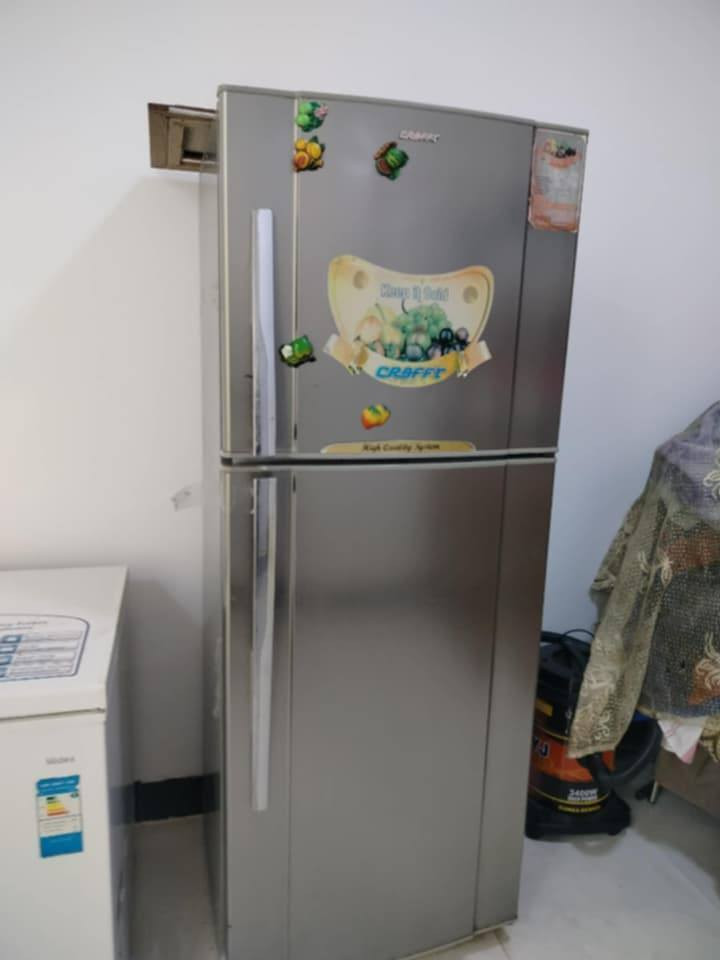 غراض بيت للبيع برادشرط ميز طعام ثلاجه 20قدم غساله شرط مجمده 16قدم مستعمل شهرين شراي يدخل خاص اويتصل مكاني كركوك يوجد لدينا توصيل *********** كركوك, العراق
