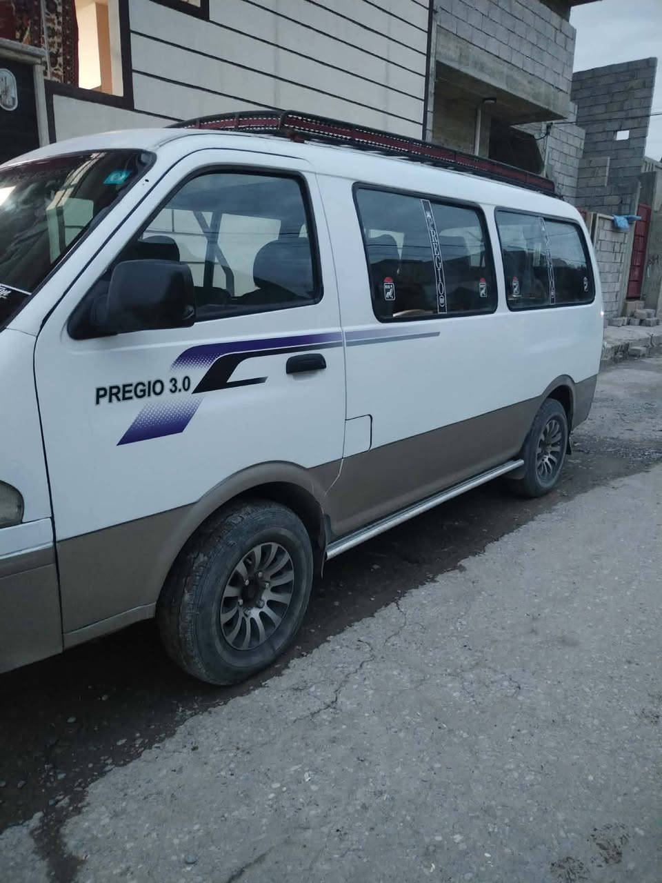 السلام عليكم كيا بريجو للبيع الرقم نجف مصبوغ عام شواص الشرط دوشمه جديده ثانويه 31 سعر 82 وفي مجال***********
