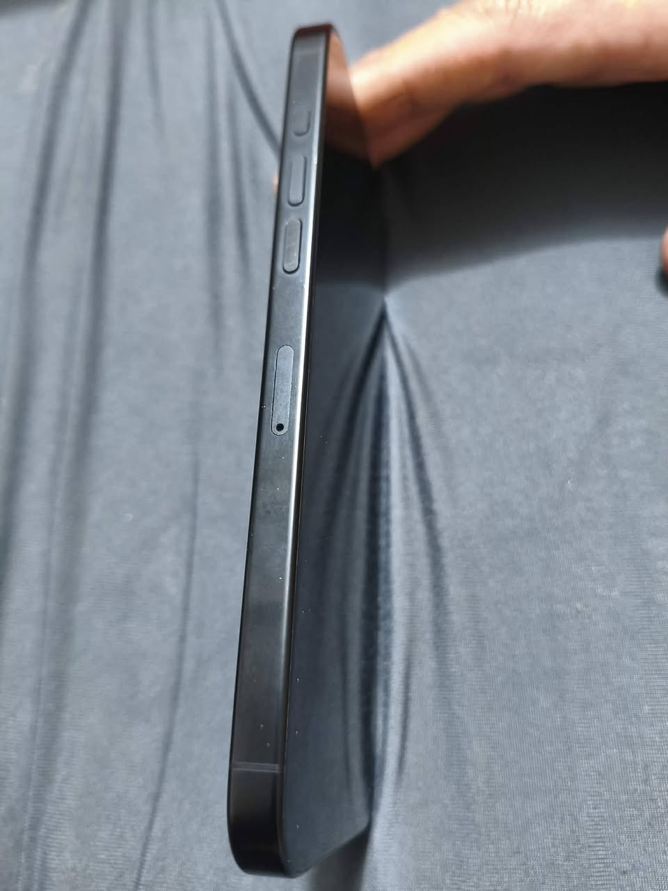 iPhone16 pro Max
ذاكرته ٢٥٦
مكفول من كلشي شرط
مكاني بابل الحله
سعره 1،300
مليون وتلثميه
بطاريه 88
استفسار خاص
او اتصال ***********
