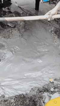 حفر الآبار بعمق 150متر🌊  *********** واتساب
*********** واتساب  

مستعدون لحفر الآبار وعبور الشوارع وتجفيف المنهولات. نعمل في كافة محافظات العراق بدقة في العمل وسرعة في الإنجاز. نقوم بتجفيف الأرض للشركات الأهلية والحكومية. نقوم بحفر الآبار بكافة الأحجام ونوفر الحفر اليدوي أيضًا.
