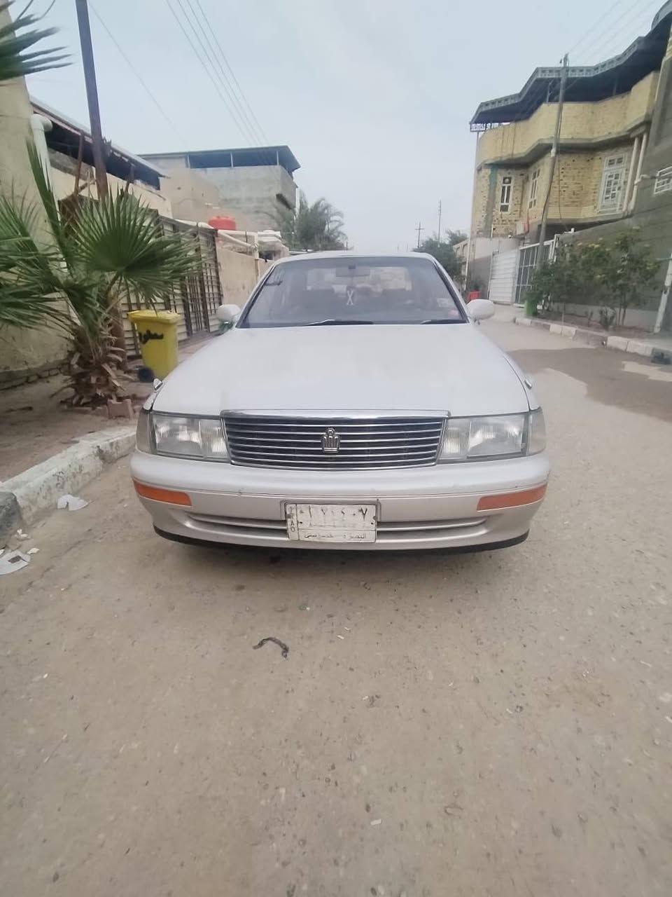 سياره بطه مديل 92.
مكينه وكير خير من الله مكفل من الفتح والتجفيت
كهربائات كلها شغاله
لايت عالي. ناصي.
السياره شرط التحويل
سنويه منتهيه الغرامات علئ راعيها.موجود بالگرنه
حداده الامامي جدد
سعر 40وبيها مجال 
للتواصل ***********
