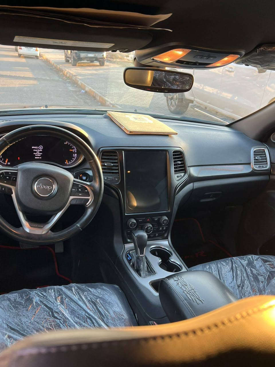 السلام عليكم جيب 2018 بلاك توب

حادث جاملغ وبنيد  بدون إرباك بدون شواصي  بدون معجون شرط 

رقم بغداد الدولي / بسمي تحويل 

المواصفات فول بلاك توب 

- مكينة 3,600 / 6 سلندر

- صندوق كهرباء

- كشنات جلد  

- كشنات تحكم كهرباء 

- كشنات تدفئه + تبريد

- ستيرن تدفئه

-شاشة جبيره

- كاميرا خلفية دوارة

- بصمة تشغيل / بصمة ابواب

- حساسات خلفية 

- حساسات جانبيه نقطه عمياء فور ويل

توقف عنده الرجوع بك

اطفاء ذاتي 

- ويل حجم 20 بلاك اصلي وتخم تاير جديد

لسياره جديده وجاهزه مابيه اي نقص مكاني  واسط الكوت سعر 190

***********
***********واتساب فقط
مكان السياره واسط الكوت مركز المدينه
