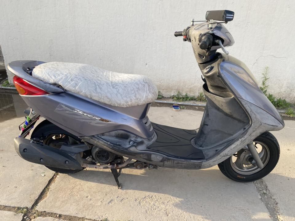 سلام عليكم دراجه للبيع بريز 140
دراجه مال رمبه قبل فتره نزلته اي نقص مبيه
مكينه ناعمه شلعه تخبل برغي ممفتوح بيه دراجه كامله مكمله كفرات بلادي مختمه سعر850 وبيه مجال قليل
بغداد شارع حيفا ***********
