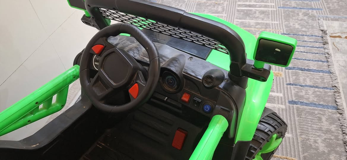 سياره شحن جديده وبحالة ممتازه لبيع سعره ٧٠الف كركوك ***********
