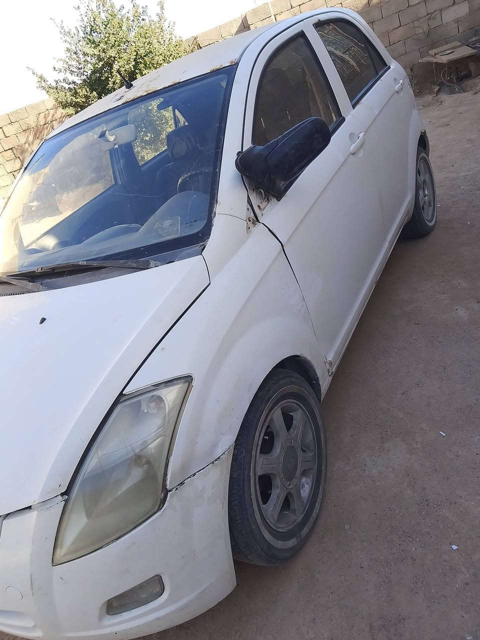 السلام عليكم من رخصة الادمن
سيارة  V2. FAW

مديل 2013 راعيها موجود  سنوية منتهية 2018

محور كورلا بيكاتشو 1600

تحتاج 1-حدادية.  2-مسجل. 3-تبريد  4-الداينمو بي ضعف   5-مراية يسرى

السعر 30 وبيها مجال 

التواصل *********** مكاني  ابو صخير
