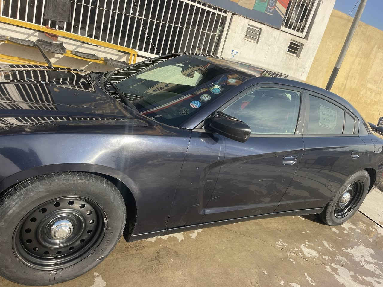 سلام عليكم جارجر موديل ١٢ للبيع أربيل بسمي تحويل ثاني يوم كير محرك اكسل صدر امامي خلفي كله جديد منضومه تبريد منضومه زنون سياره كل نقص مابيها وعليها منضومه غاز سعرها ١٣٥ وبيها مجال قليل ***********
