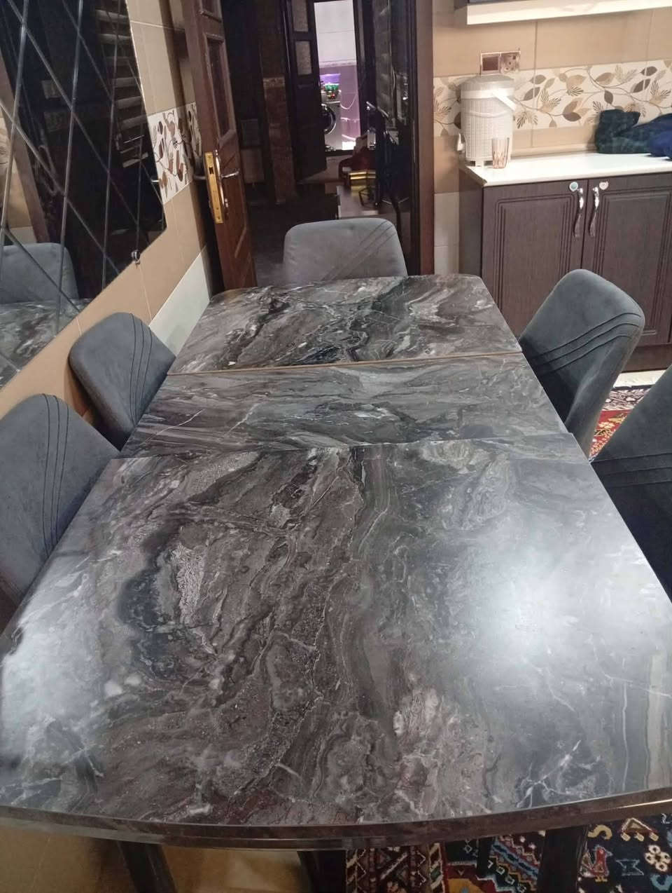 هەرچیتان هەیە وینەی بنیرن بۆتان دەفرۆشم 🌹ئەم مێزو6کورسیە بۆ فرۆشتن زۆر تازەو بێ عەیبه میزەکە گەورەو بچوک دەبێ نرخی 150هەزارو معاملە
شوین سلیمانی


**إذا كنت صاحب هذا الإعلان وتريد حذفه لأي سبب، رجاءا أرسل رسالة إلى الدعم الفني**