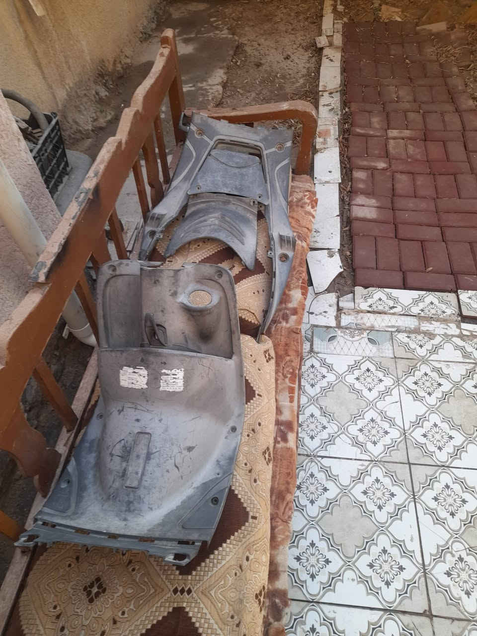 السلام عليكم ملاح للبيع ٤٠ الف الديوانيه ***********
