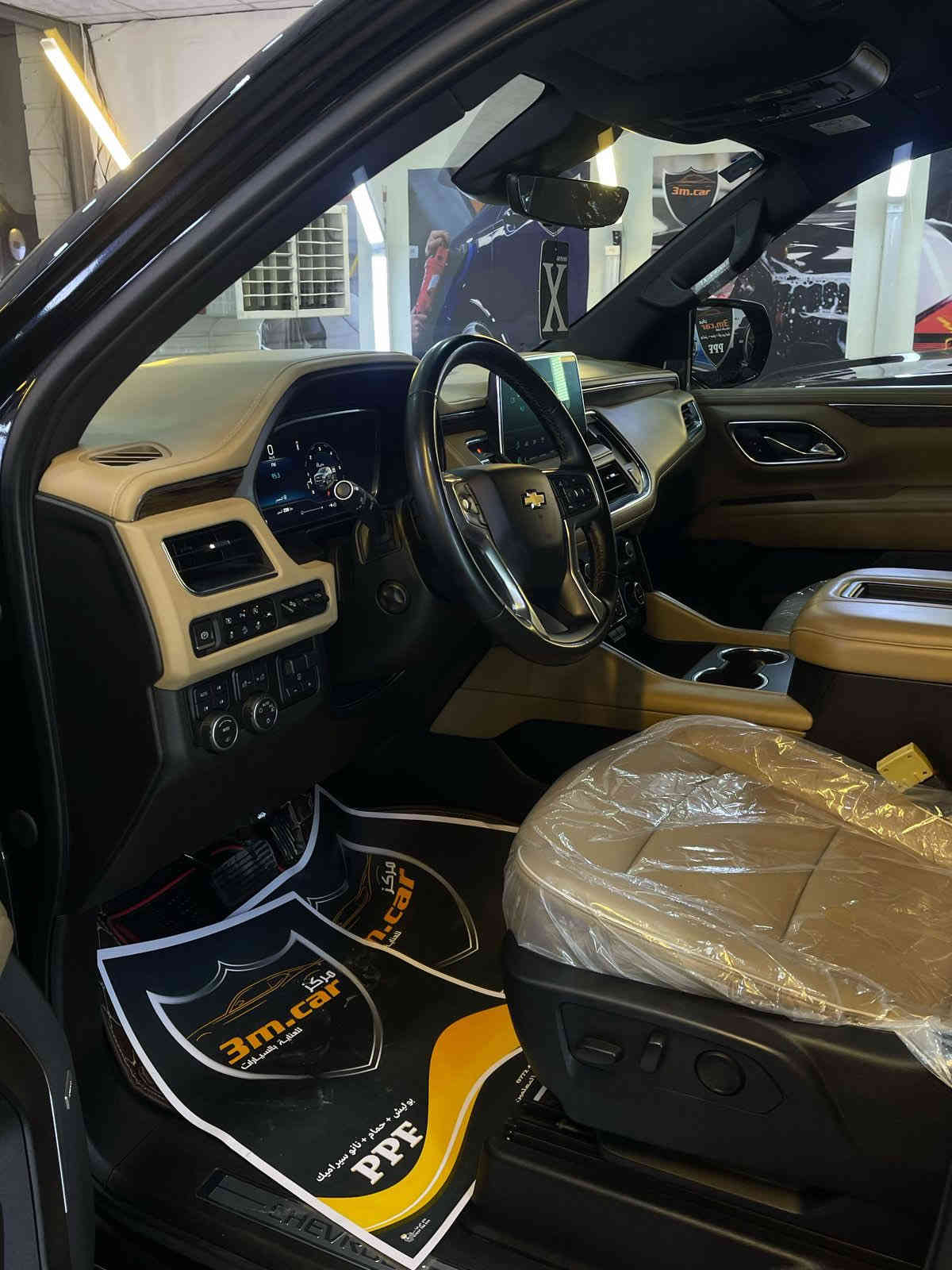 شيفروليت تاهو بريمير  2023 ( خـليـجـي )
الموديل :2023( خليجي )
اللون : اسود 
العداد : km84 
السيارة كفالة عامة  بحالة الوكالة
حجم المحرك : 5300 Cc
عدد الاسطوانات : 8 اسطوانات ( 8 سلندر )
المواصفات : مواصفات البريمر معروفة 
* سقف بانوراما 
* دخول ذكي للسياره 4 أبواب ( بصمه )
* المقاعد كهربائية تدفئة و تبريد
* مقصوره الركاب من الجلد الفاخر 
*داتو شو 
*ثلاجة 
*رادرات محيطية 
*توقف ذاتي 
*خزن وضعيات المقعد 
*كشنات هزاز 
*كامرات 360 درجة
*نظام تحديد مسار 
*نظام دوسات كهرباء
*تحذير النقطة العمياء 
*نظام اطفاء وتشغيل المحرك تلقائي
* شاحن وايرلس لاسلكي
* ويل 22 انج
* نظام الرؤيه : 5 كامرات رؤيه شامله ( BIRD VIEW )
* نظام التعليق مستقل
* كشنات ميموري خزن
* نظام الصوت BOSE سماعات عدد 10
* دوسات كهرباء + اناره LED
* نظام سحب مقطوره تحكم كامل + كامرة لرؤية المطوره
* نظام جكات
*تخم تاير وكاله جديد
السيارة رقم بغداد (مميز) الدولي بسمي تحويل

رقم صاحب السيارة ***********
السعر 590 اتصل وبيك خير وادلل
