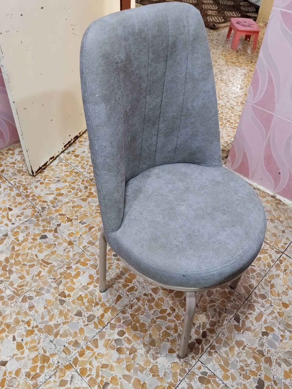 السلام عليكم
ميز طعم جديد مستعمل قليل 
استفسار علا رقم ///***********
