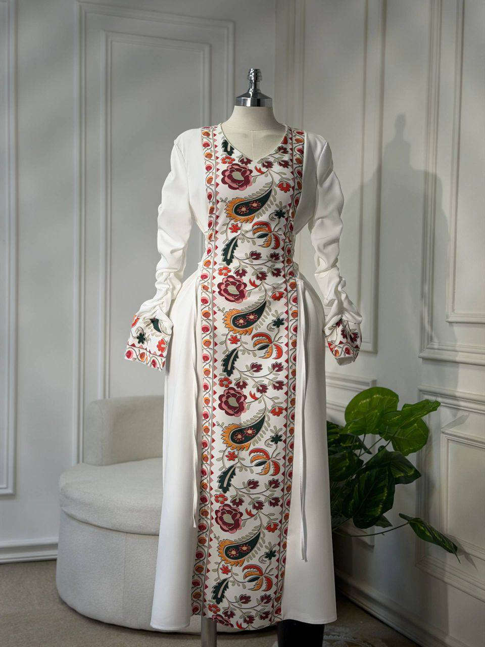 فستان العيد❤‍🩹
خامة هوريم دابل تركي
38-40-42-44-46-48
#ملابس_نسائية #ستايل_يومي  #موضة_العراق #FashionDesignUnique


**إذا كنت صاحب هذا الإعلان وتريد حذفه لأي سبب، رجاءا أرسل رسالة إلى الدعم الفني**