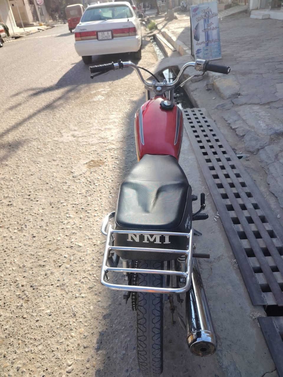 دراجه البيع وراق سكنر المحرك 20 الشاصي 16دراجه تخبل السعر 350وبيه مجال *********** مكاني قلعه سكر
