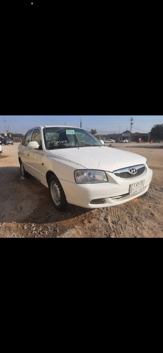 السلام و عليكم للبيع هونداي فيرنا موديل 2014 لون ابيض مكفوله من الضربه رقم بصره باسمي سنويه لل 28 مكينه 1600 جديده كير عادي جديد حداده جديده تخم تاير جديد تبريد ثلج دواخل جدد السياره جاهزه مناقصها شي 
السعر 60$
موبايل *********** مكاني بصره الزبير
