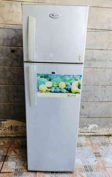 ثلاجة للبيع أخت الجديدة وشرط الفحص نوعيه هيتاشي الأصلي للأستفسار *********** مكاني تكريت
