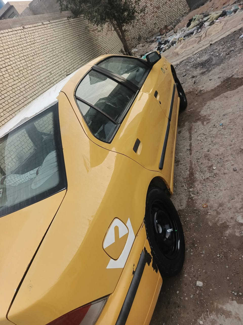 سلام عليكم سمند ٢٠١١بسمي سياره كفاله صدر مكينه تخم تاير سنويه جديده رقم دولي كلشي مصفر العنوان بغداد  رقم *********** السعر خاص
