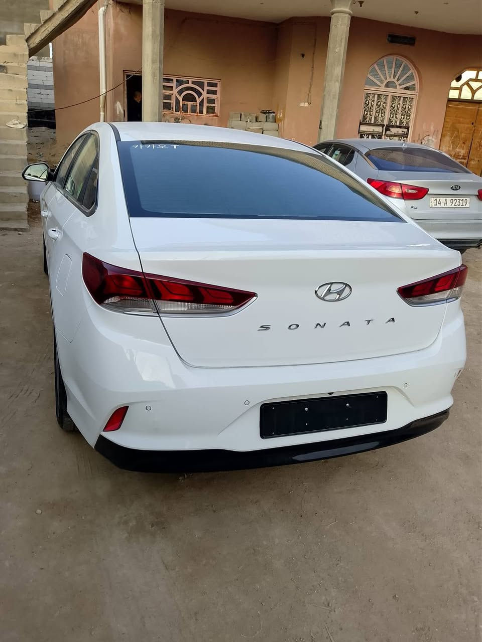 سوناتا وارد كوري موديل21بانزين اصل مكفوله ضربه وصبغ وتبديل اخت زيرو رقم معوقين ذيقار باقي سنه وتخلص عندي وكاله عامه 
***********
