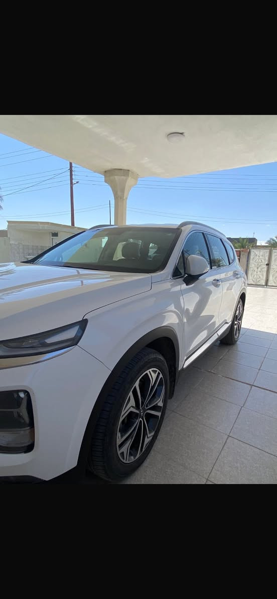 سلام عليكم 
سنتافي ٢٠١٩خليجي كفاله عامه 
فول مواصفات عدا البنوراما
٦سلندر ٣٥٠٠
رقم اربيل 
***********
السعر ٢٣٣
