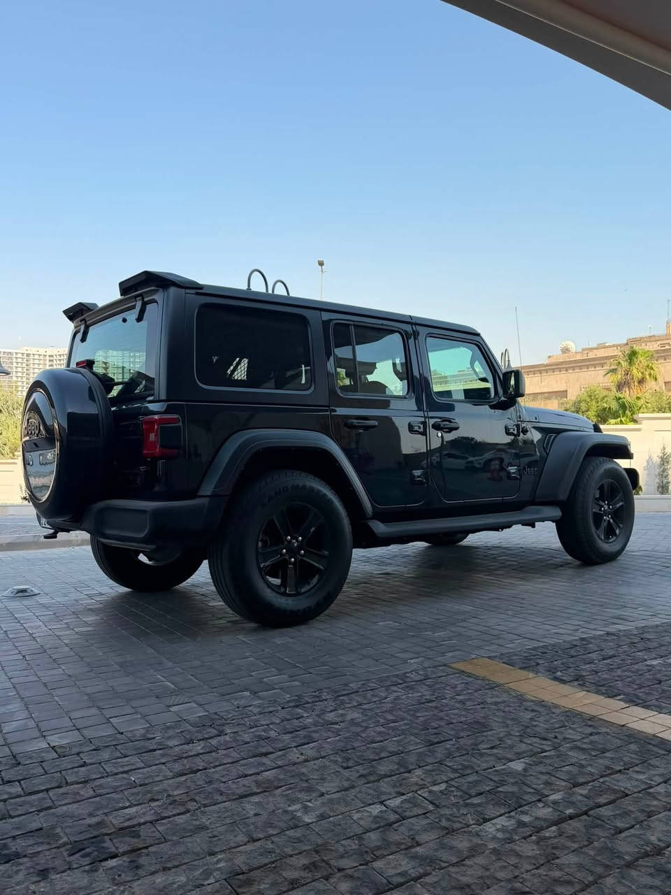 رانكلر ٦ سلندر موديل ٢٣ السعر٢٥ $(***********)

