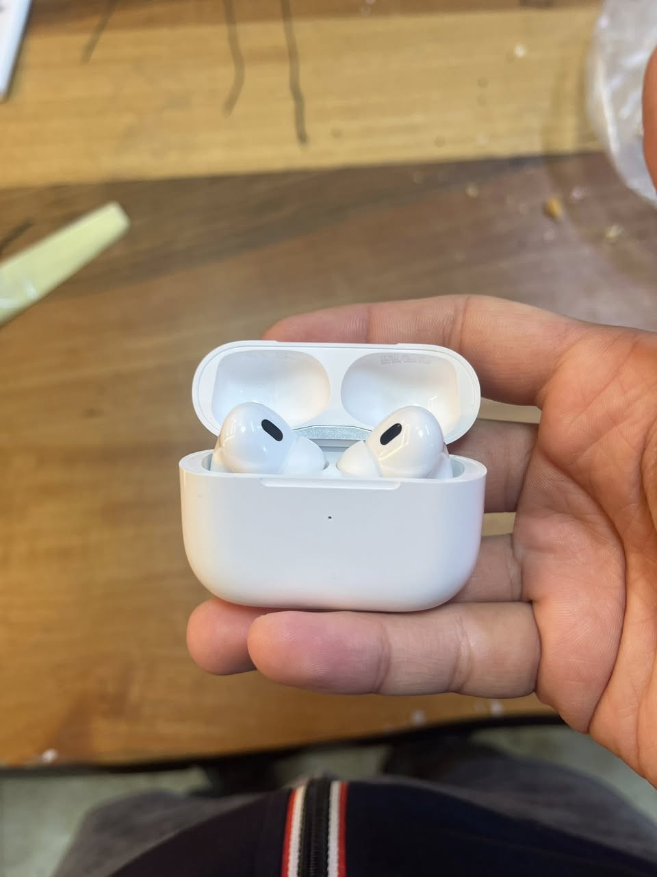 سماعات ايفون اصلي
AirPods Pro
الاصدار 2B588
مع توصيل 
سعر خاص


**إذا كنت صاحب هذا الإعلان وتريد حذفه لأي سبب، رجاءا أرسل رسالة إلى الدعم الفني**