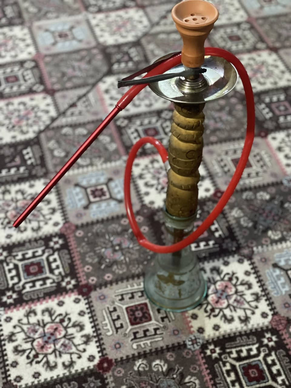 نركيله للبيع سعرها 20 الف بيها مجال شراي خابرني ***********
