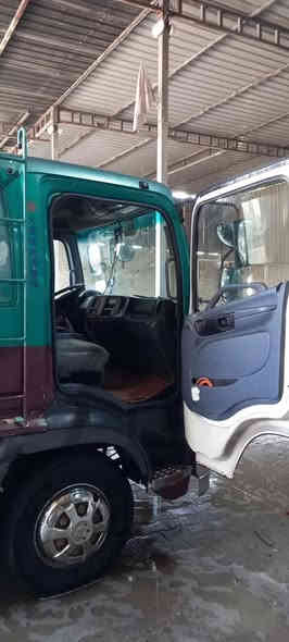 السلام عليكم

كرين هينو شيطان 

رقم بغداد 
موديل2003اصل
مامعلاية 
مداور ثاني يوم
كرين يونك 3سلايتات مخالف
مكينة 80 فاكيوم محسن
نضيفة 
مكفولة مكينة كير اكسل وحدادية 
السيارة بيهة قطر بالكرين مثل ما موضح بالصور 
الاتصال ***********
