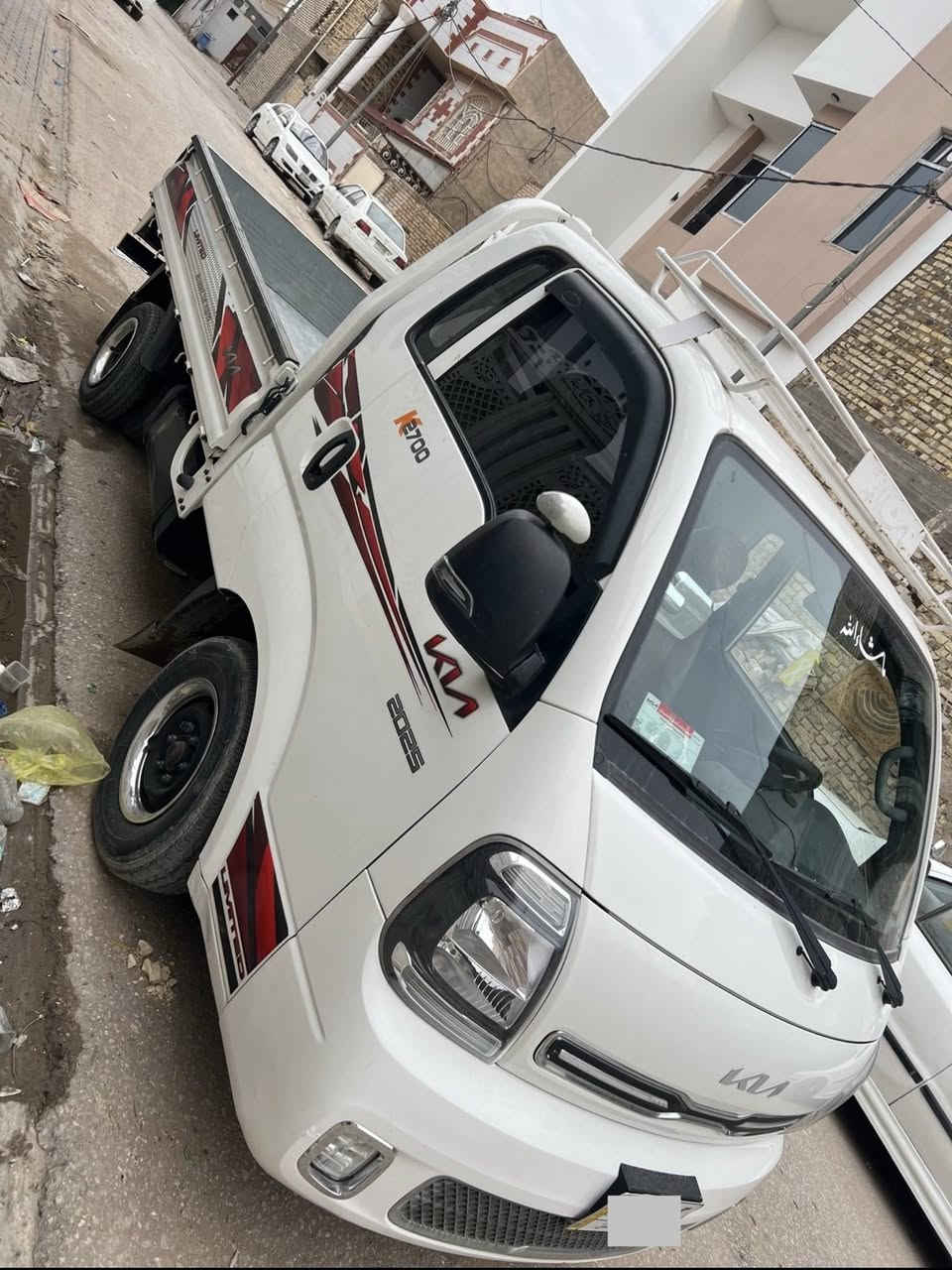 كيا حمل للبيع 2700 كفاله عامه موديل 2022 رقم قادسيه السعر 145 مكان السياره نجف حي ميسان السياره باسم الشركه بعدها كبل داور باسمك يريد مداور ***********
